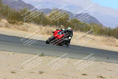 media/Jan-08-2022-SoCal Trackdays (Sat) [[1ec2777125]]/Turn 6 Inside (1pm)/